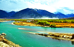 西藏全景游：拉萨-林芝-雅鲁藏布大峡谷-日喀则-纳木措9日游路线